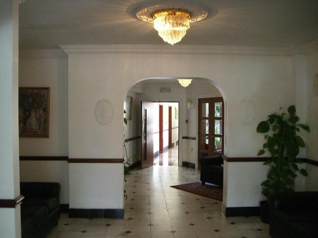 Kings Paget Hotel West Drayton  Exteriör bild